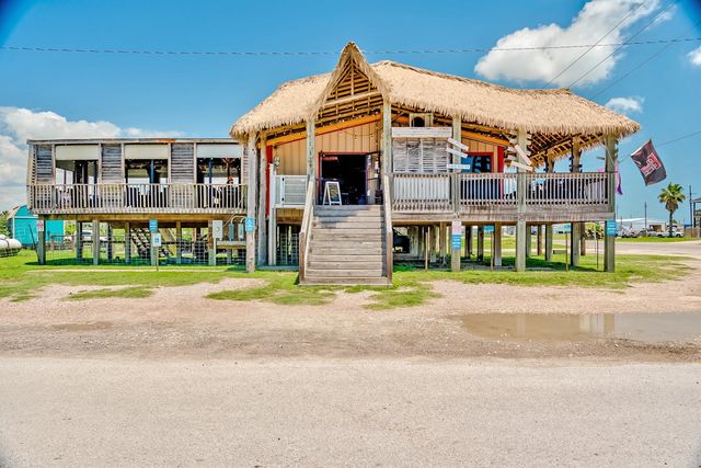 1035 Tx-87, Crystal Beach, TX 77650