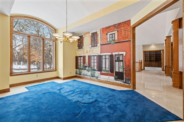 12137 Grandview Terrace, Apple Valley, MN 55124