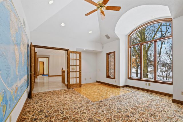 12137 Grandview Terrace, Apple Valley, MN 55124