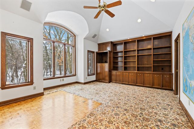 12137 Grandview Terrace, Apple Valley, MN 55124