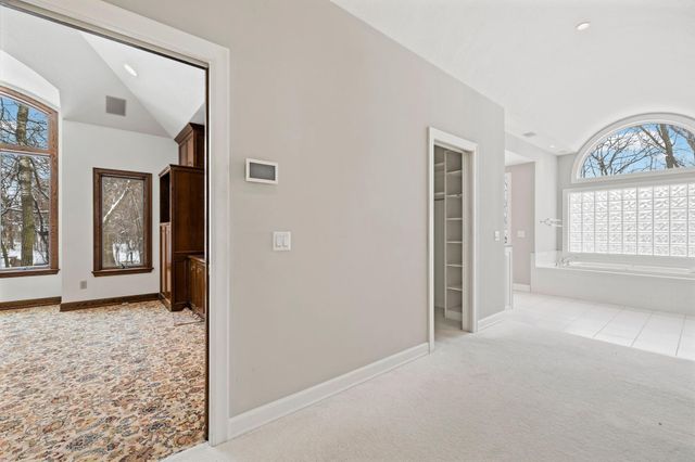 12137 Grandview Terrace, Apple Valley, MN 55124