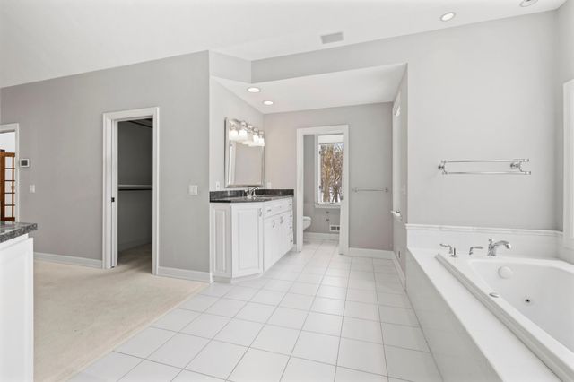 12137 Grandview Terrace, Apple Valley, MN 55124