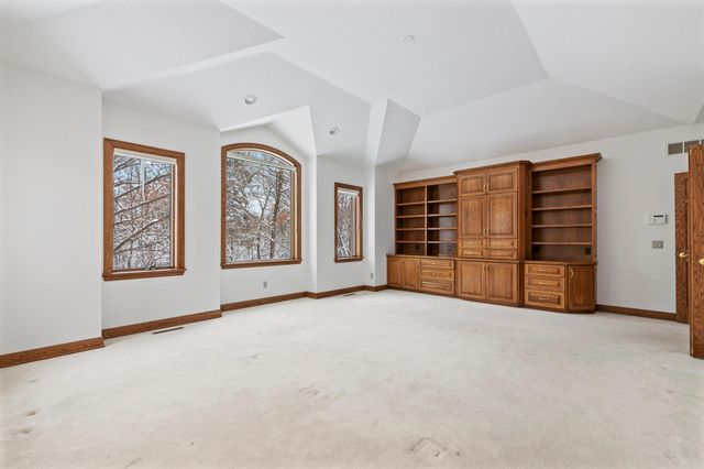 12137 Grandview Terrace, Apple Valley, MN 55124