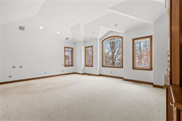 12137 Grandview Terrace, Apple Valley, MN 55124