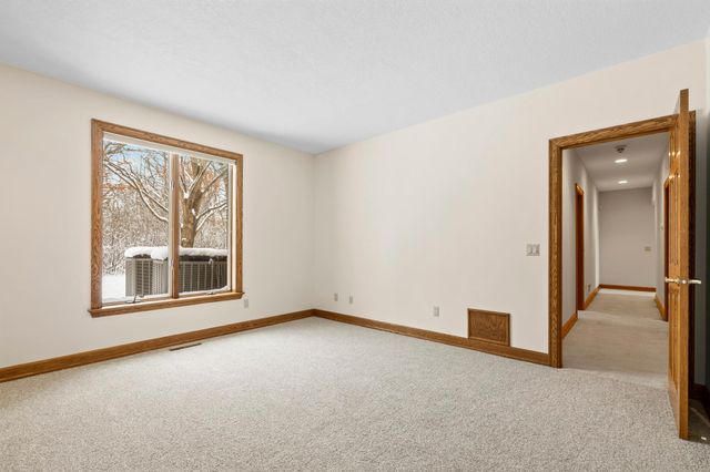 12137 Grandview Terrace, Apple Valley, MN 55124