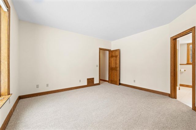 12137 Grandview Terrace, Apple Valley, MN 55124