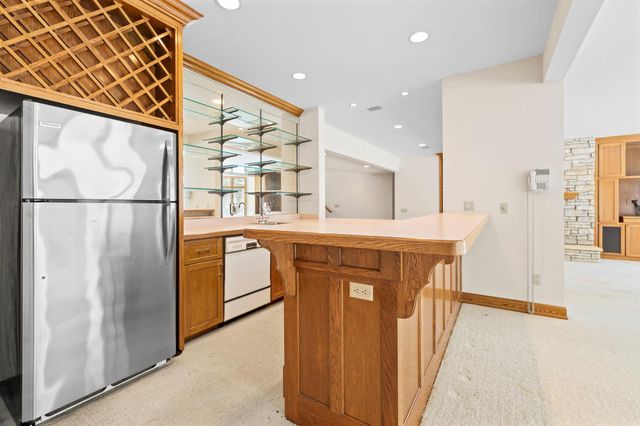 12137 Grandview Terrace, Apple Valley, MN 55124