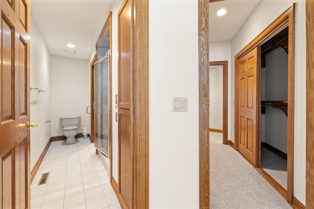 12137 Grandview Terrace, Apple Valley, MN 55124