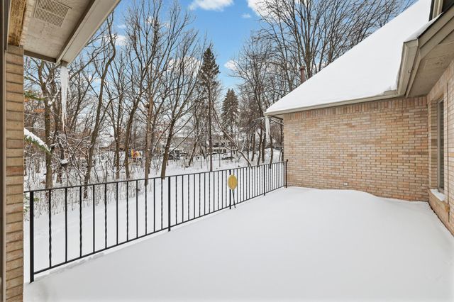 12137 Grandview Terrace, Apple Valley, MN 55124