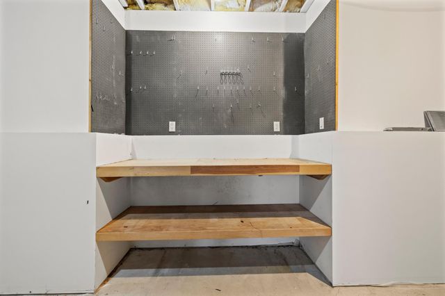 12137 Grandview Terrace, Apple Valley, MN 55124