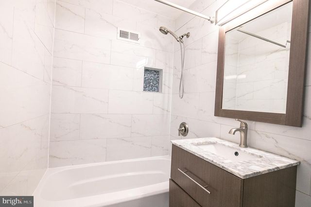 7722 OLD YORK RD, Elkins Park, PA 19027