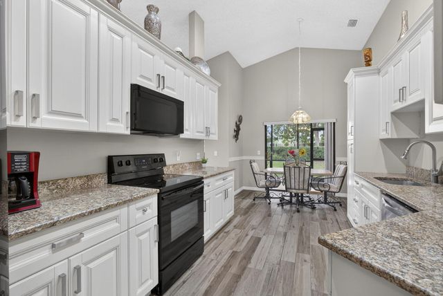 1972 White Coral Way, Wellington, FL 33414