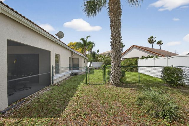 1972 White Coral Way, Wellington, FL 33414