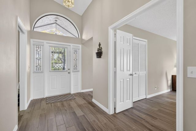 1972 White Coral Way, Wellington, FL 33414