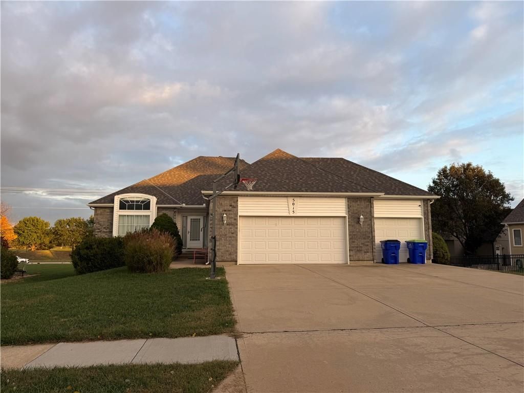 5015 Millbrook Street, Shawnee, KS 66218