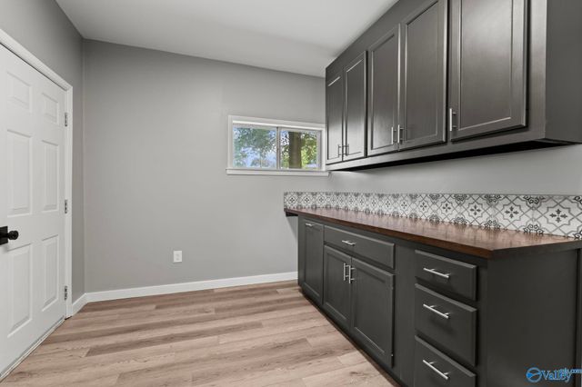 6304 Spring Creek Drive, Guntersville, AL 35976