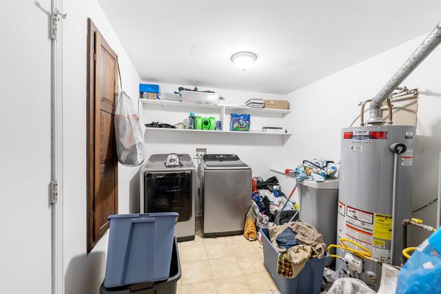 216 Northridge Ct., Lindsborg, KS 67456