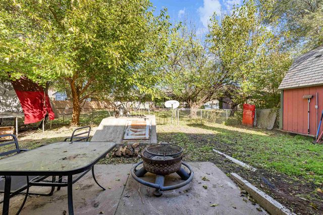 216 Northridge Ct., Lindsborg, KS 67456