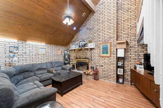 216 Northridge Ct., Lindsborg, KS 67456