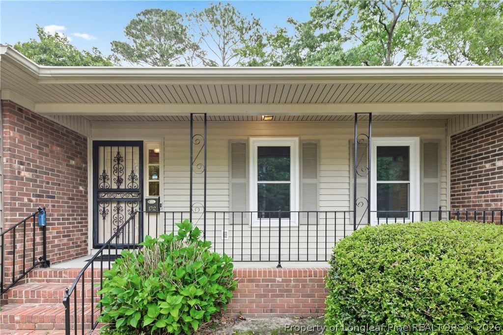 1712 Valley Ridge Drive, Fayetteville, NC 28303 — photo 4