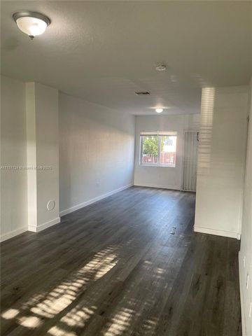 8463 NW 4th Ct 8463, Miami, FL 33150