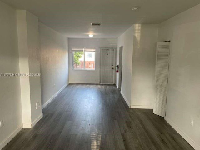 8463 NW 4th Ct 8463, Miami, FL 33150