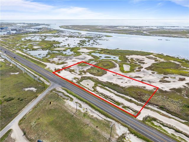3312 HWY 35 S, Rockport, TX 78382
