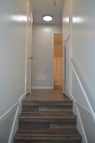 5919 Bamford Dr, Sacramento, CA 95823