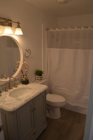 5919 Bamford Dr, Sacramento, CA 95823