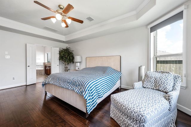 2326 Ashley Falls Lane, League City, TX 77573