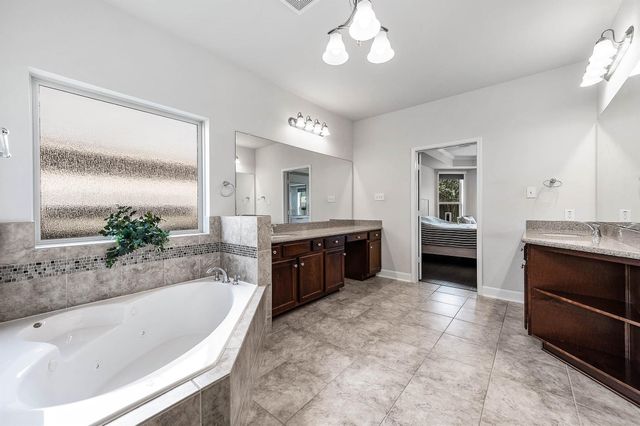 2326 Ashley Falls Lane, League City, TX 77573