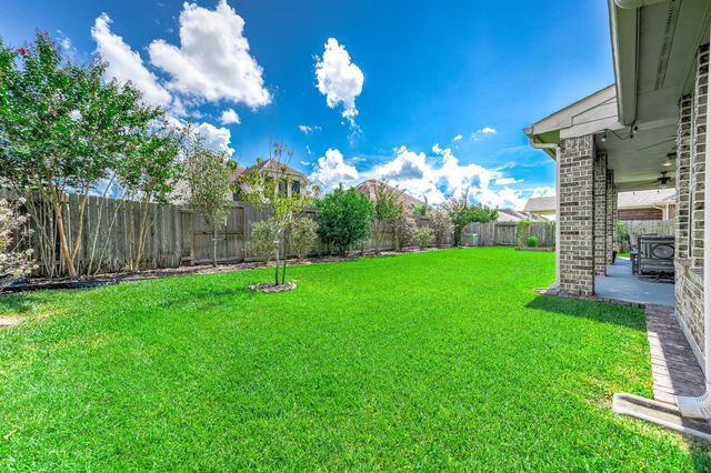 2326 Ashley Falls Lane, League City, TX 77573