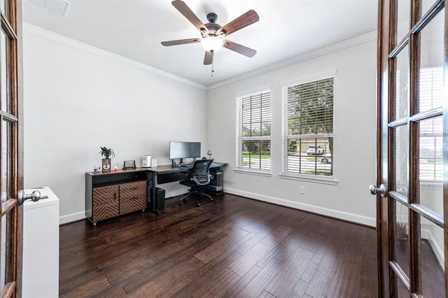 2326 Ashley Falls Lane, League City, TX 77573