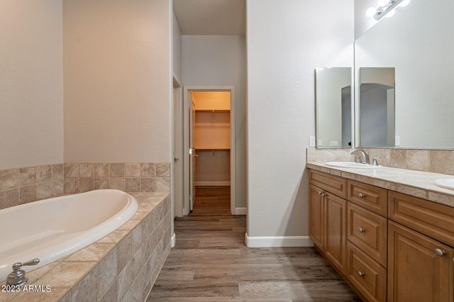 19475 N GRAYHAWK Drive 1105, Scottsdale, AZ 85255