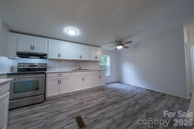 117 Apricot Lane 193-194, Statesville, NC 28677