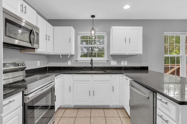 121 Buena Vista Ct, Nashville, TN 37218