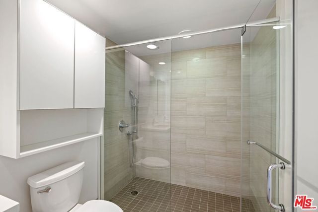 1301 Brockton Avenue 106, Los Angeles, CA 90025