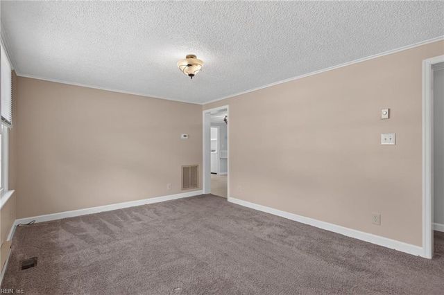 105 Cavalier DR, Yorktown, VA 23692