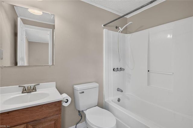105 Cavalier DR, Yorktown, VA 23692