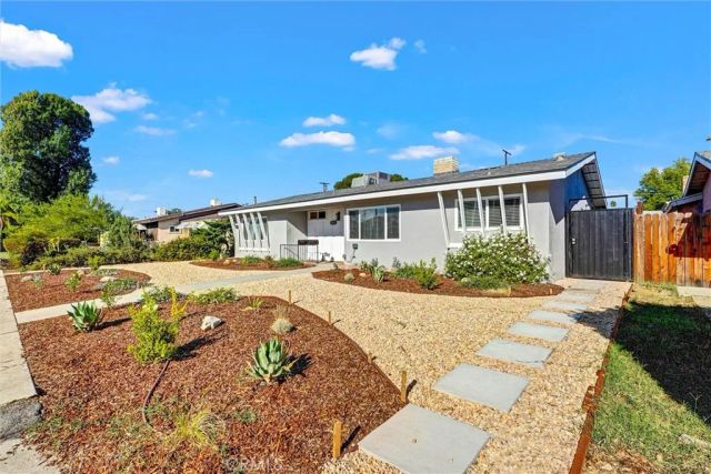 8612 Mason, Winnetka, CA 91306