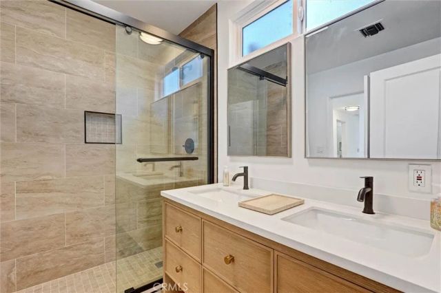 8612 Mason, Winnetka, CA 91306