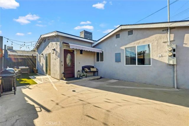 8612 Mason, Winnetka, CA 91306