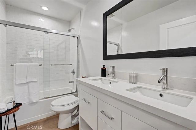 8612 Mason, Winnetka, CA 91306
