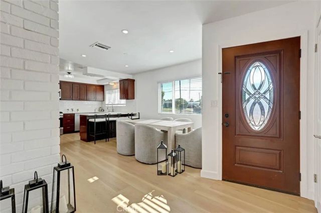 8612 Mason, Winnetka, CA 91306