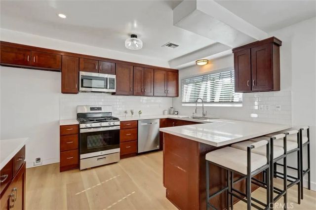 8612 Mason, Winnetka, CA 91306