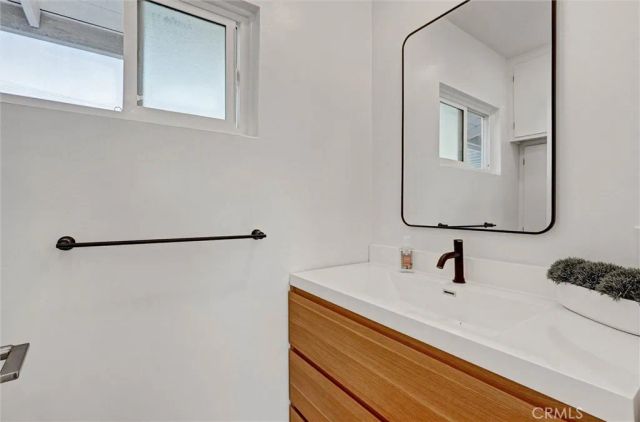 8612 Mason, Winnetka, CA 91306