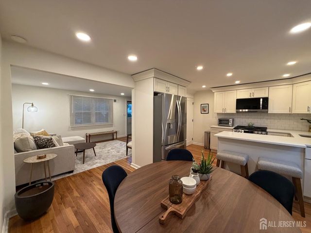 201 High Street, Metuchen, NJ 08840