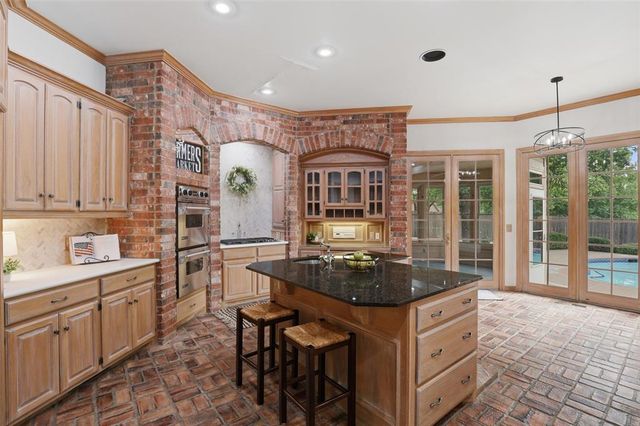 1700 Normal Hill, Edmond, OK 73034