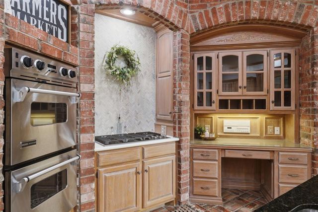 1700 Normal Hill, Edmond, OK 73034