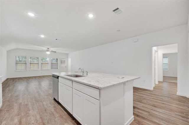 3402 Rolling River Drive, Baytown, TX 77521